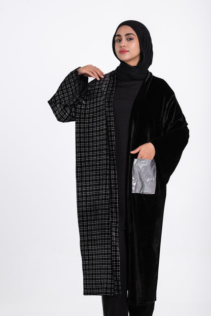 Glitzy noir with silver pocket