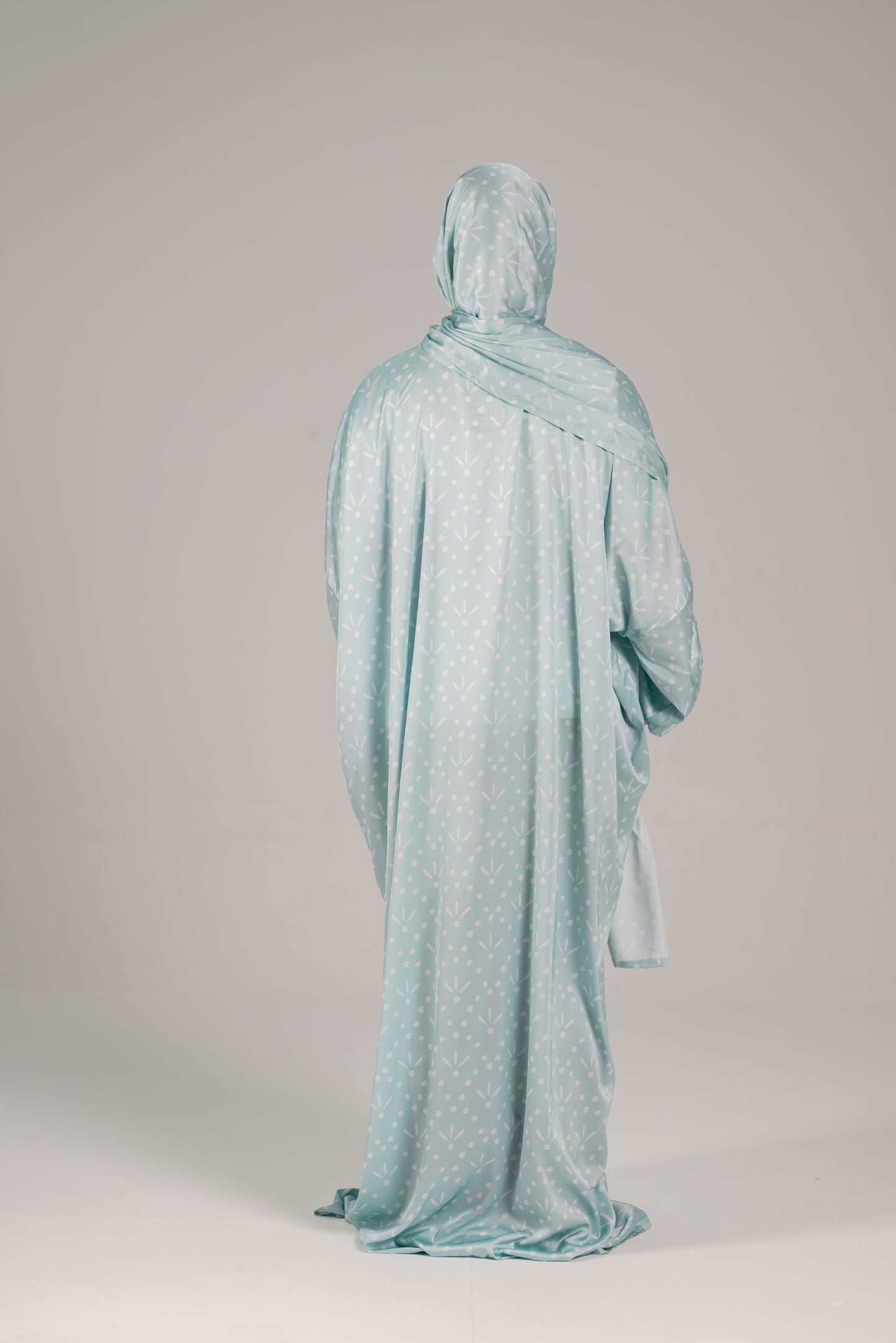 Mint soft satin esdal with bandana