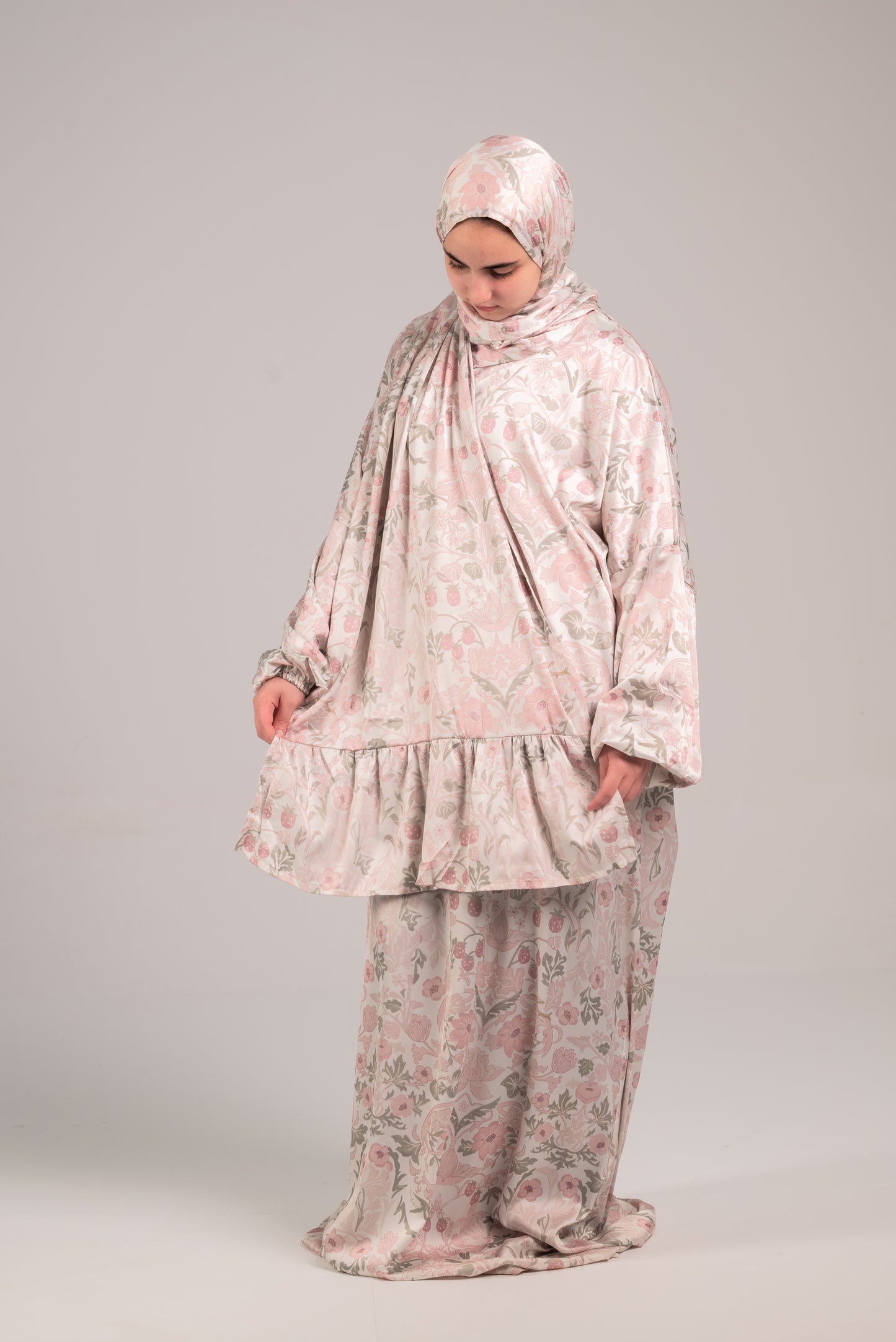 Dusty Pink Floral Satin Esdal with Bandana
