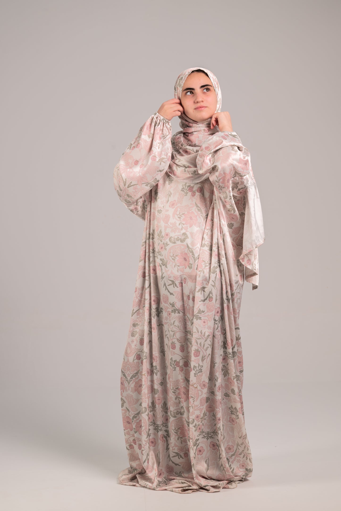 Dusty Pink Floral Satin Esdal with Bandana